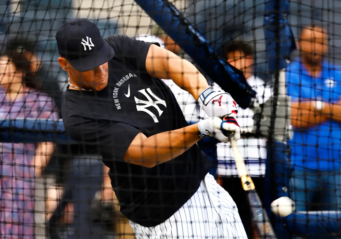 Aaron Judge regresa tras 99 días de baja y se poncha en su primer turno con los Yankees